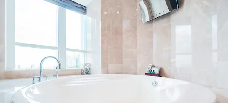 Bathroom Window Coverings in Crestview, FL